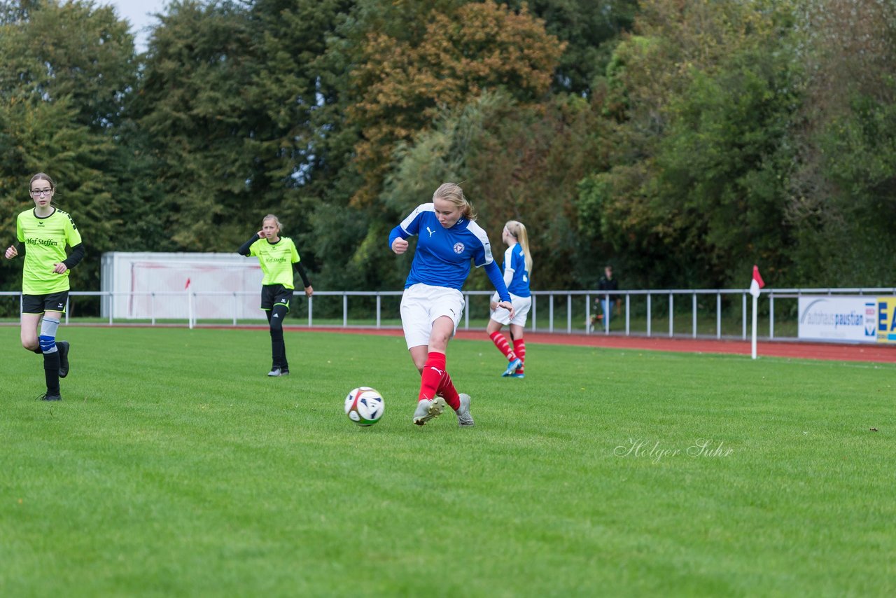 Bild 190 - B-Juniorinnen TSV Schoenberg - Holstein Kiel : Ergebnis: 0:23